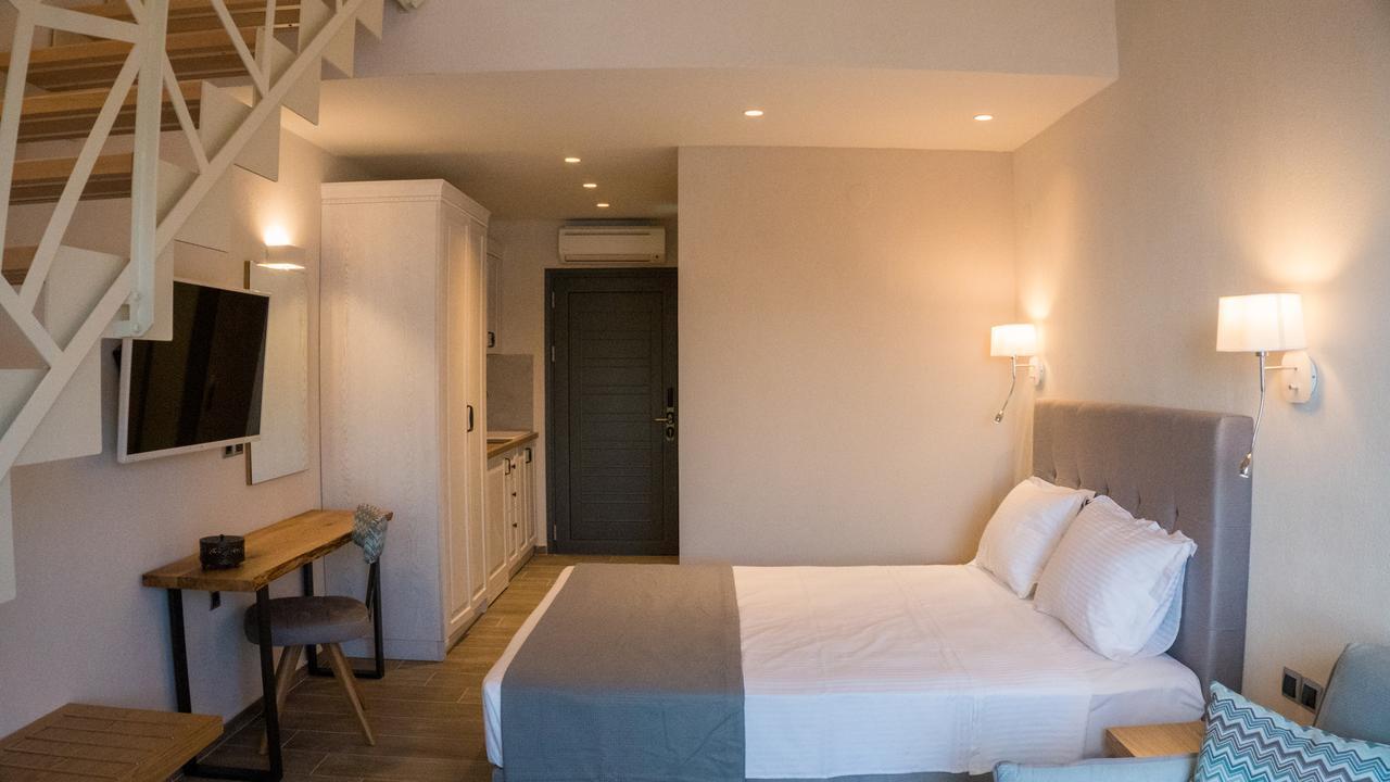 Costa Domus Blue Luxury Apartments Nikíti Kültér fotó