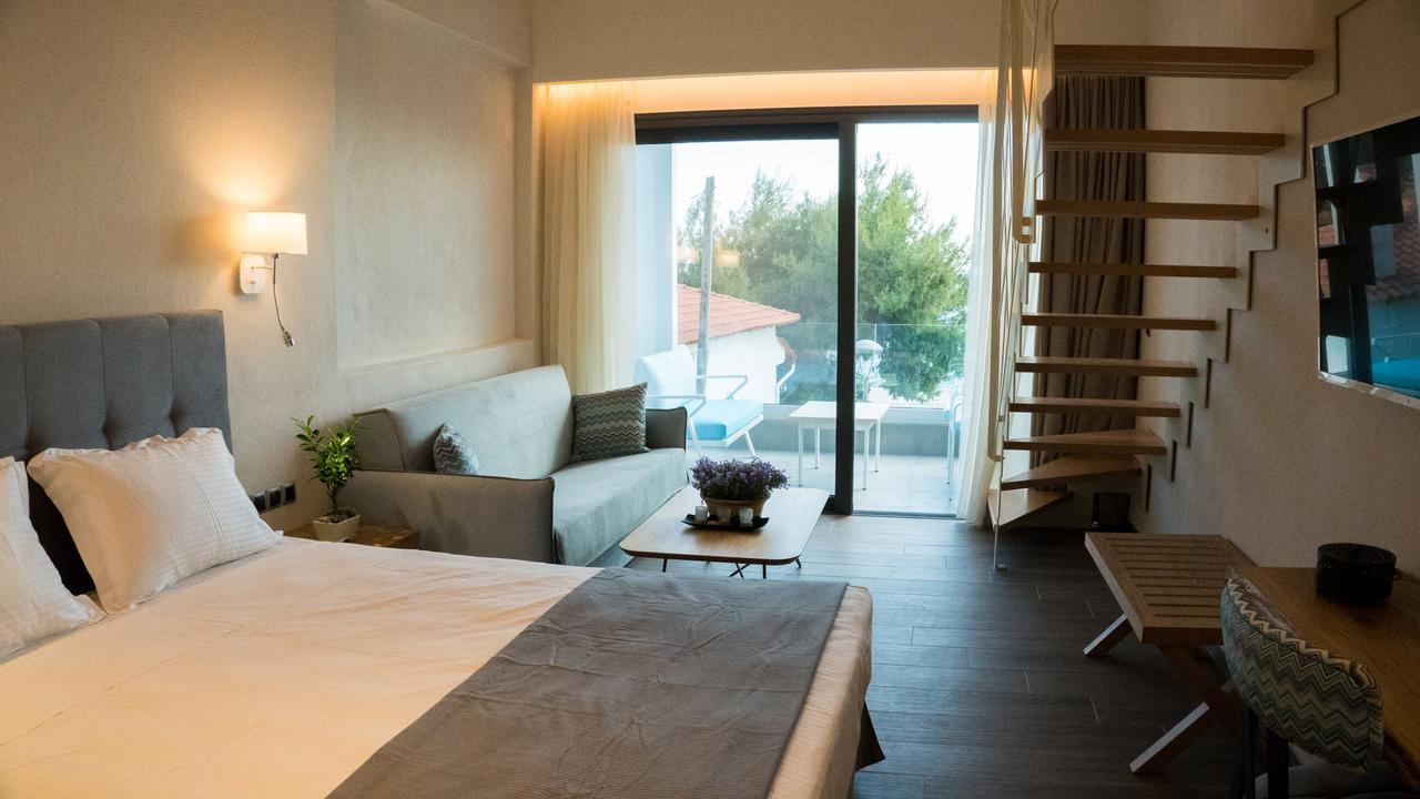 Costa Domus Blue Luxury Apartments Nikíti Kültér fotó